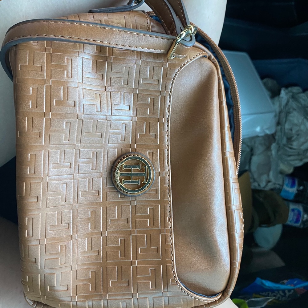Tommy Hilfiger purse with mini wallet